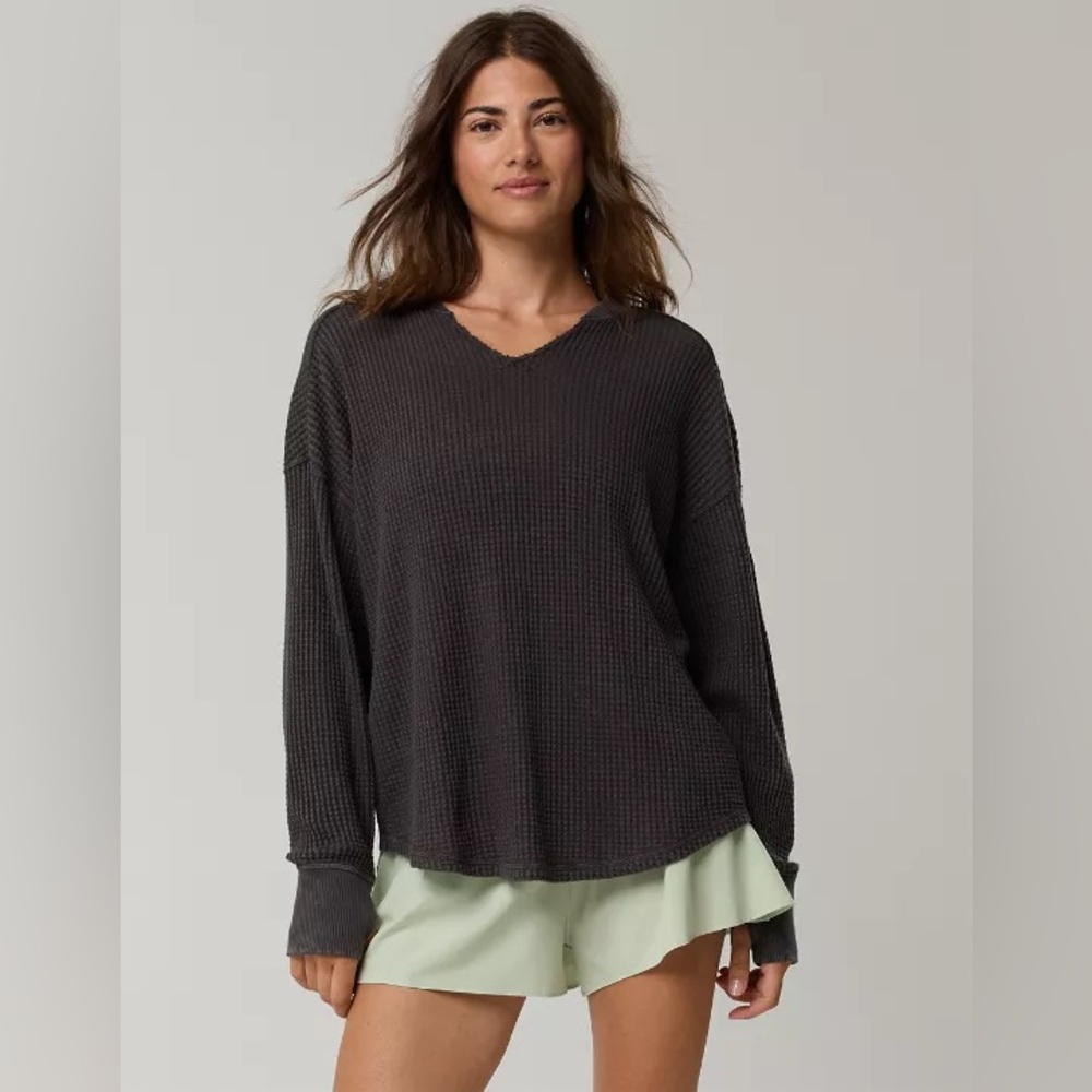 Aerie V-neck thermal sweater